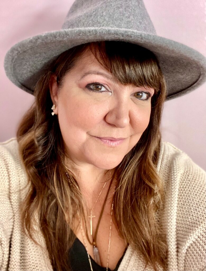 Daily Inspiration: Meet Dani Dudek - Voyage Austin