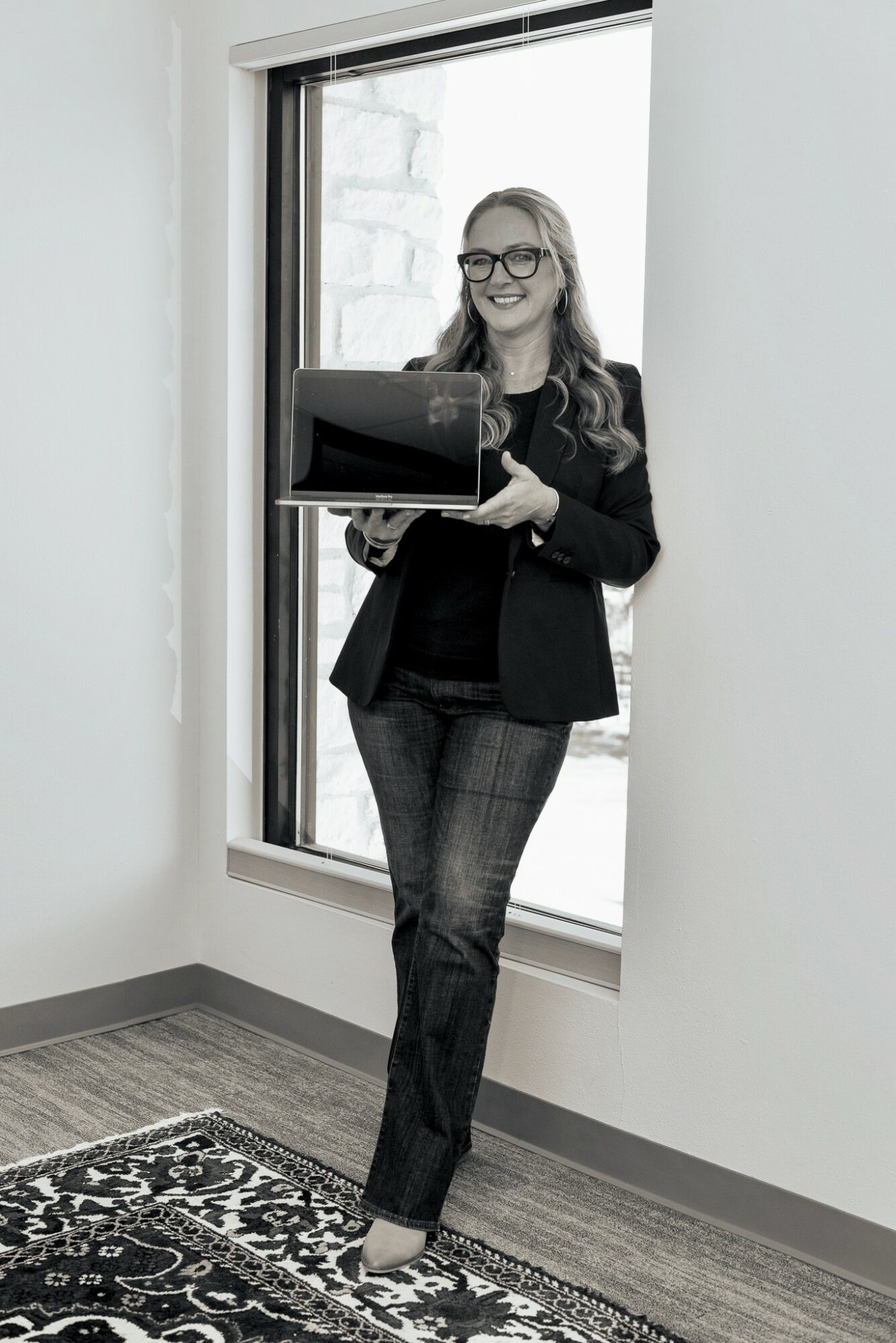 Exploring Life \u0026 Business with LaVale Reavis of Whole Business Coaching -  Voyage Austin, image size:1335x2000