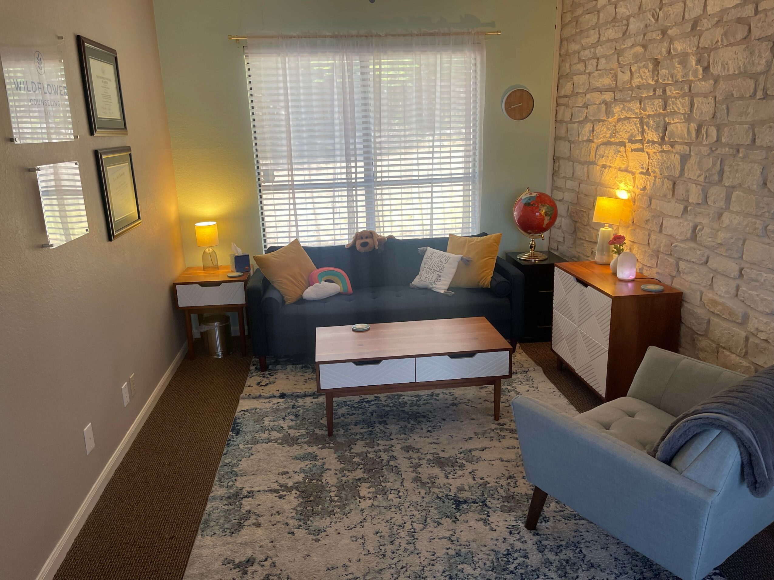 Hidden Gems Meet Ian Hammonds, LPC, LMFT of New Wave Counseling