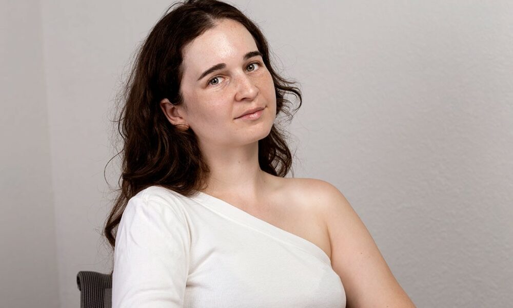 Daily Inspiration Meet Ava Schlesinger Voyage Austin