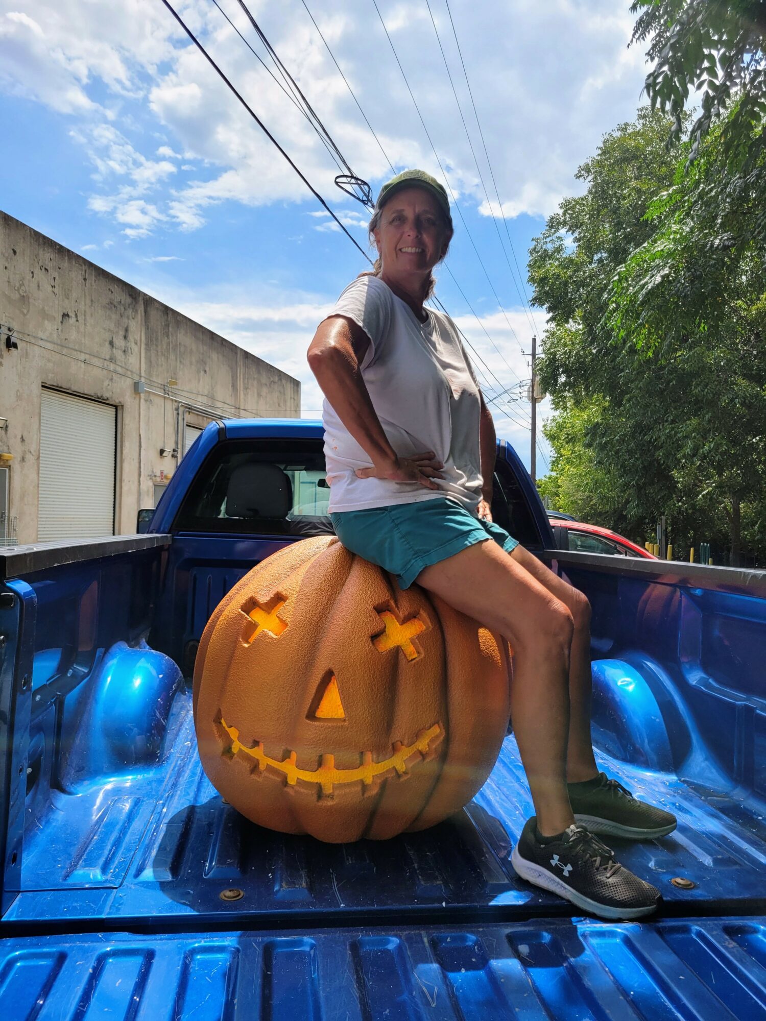 Meet Faith SCHEXNAYDER of 1406 Smith Road Ste F Austin Texas 78721 - Voyage Austin