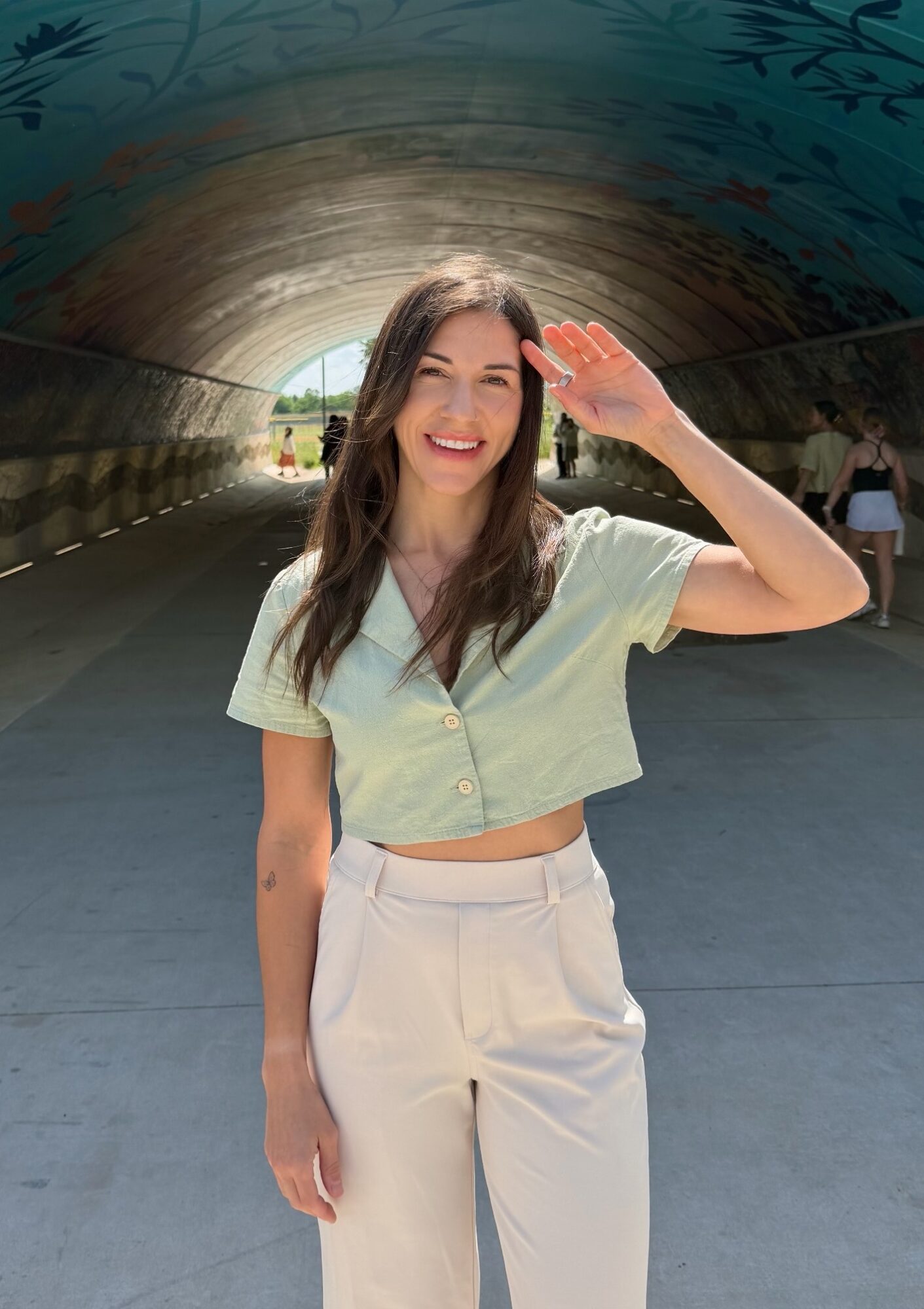 Exploring Life & Business with Ravelle Laurette of Ravelle Laurette