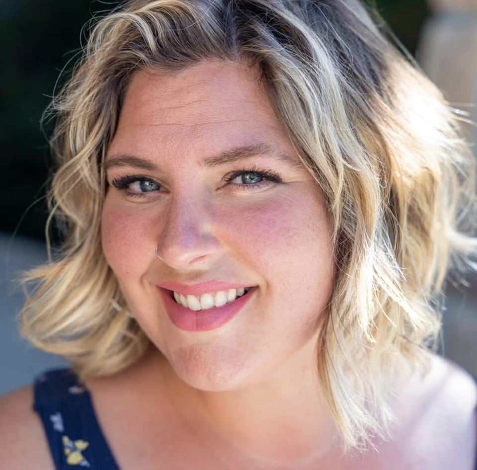 Exploring Life & Business with Virginia Belliveau of Morning Moon Medium LLC